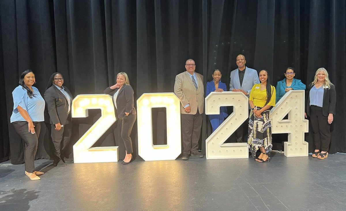 Fun week closing out the year celebrating our top scholars @JuanSeguinHS! Looking forward to celebrating them at graduation on Friday at @GlobeLifeField #SeguinNation