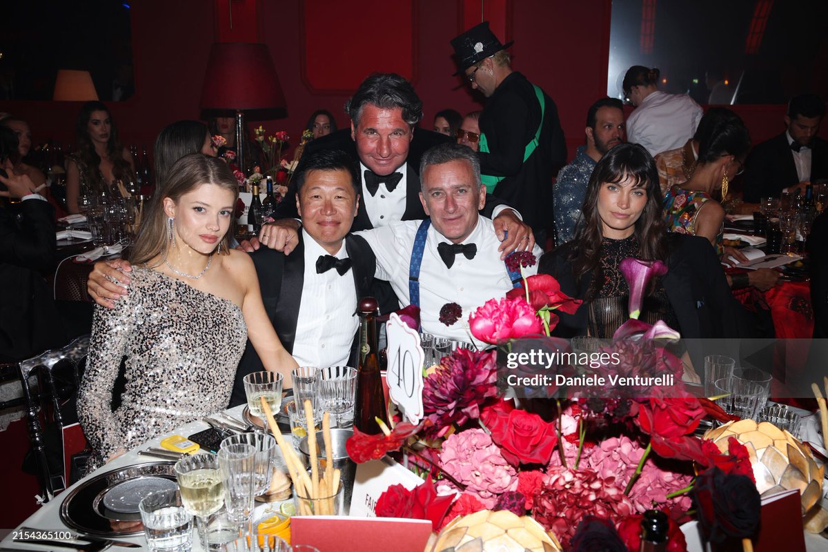 modelsrescorts's tweet photo. Amfar gala in Cannes 2024.
Amanda LY Nyström with her husband.
@amandanyztrom 
#amfar #cannes #escorts #tagthesponsor https://t.co/1VHONDkMDr