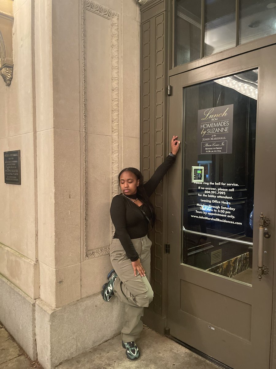 KingMonet's tweet photo. Love me or Hate me 😘 I still Love you. 🥰 https://t.co/Q6w1WUOhkP