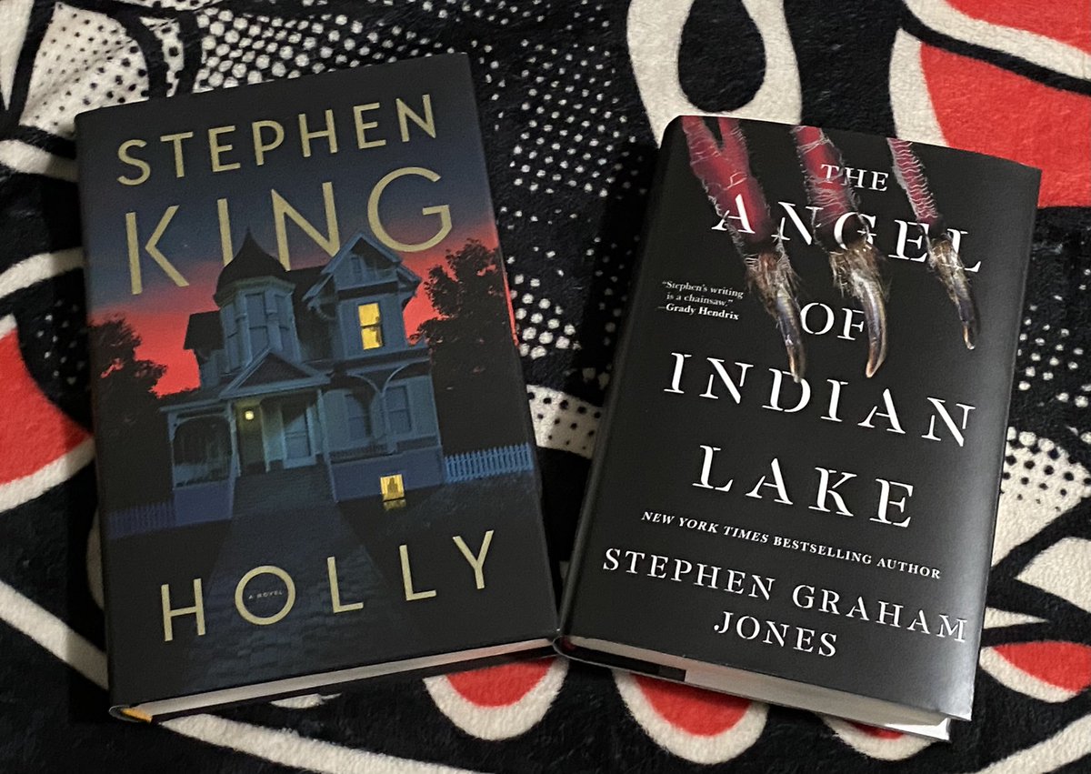 PICKED UP A COUPLE NEW ADDITIONS TO MY LIBRARY TODAY
#HOLLY #STEPHENKING #CONSTANTREADER #HOLLYGIBNEY #THEANGELOFINDIANLAKE #STEPHENGRAHAMJONES #JADEDANIELS @StephenKing @SGJ72