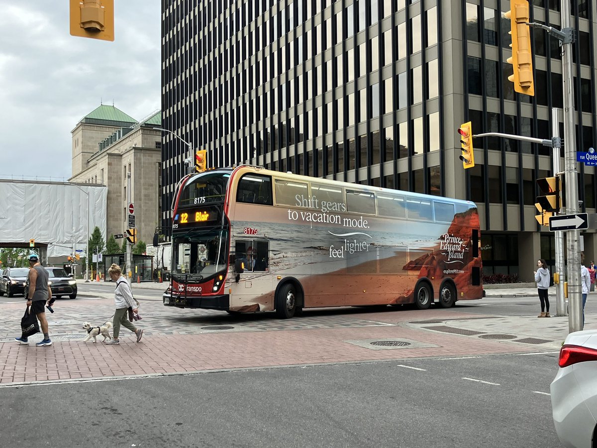 OCT_Fan's tweet photo. Hey #Vancoverbc Transit fans. This is currently roaming around Burnaby as we speak. ;-). Cc @chatkiller https://t.co/hYPa0exLI6