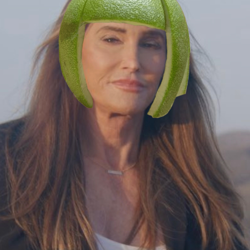 kinglimecat's tweet photo. Is $JENNER a top signal or a turning point leading to the craziest bullrun ever? 

#limedup $LIME cat is for everyone 🔥 https://t.co/7E0PLeoEWv