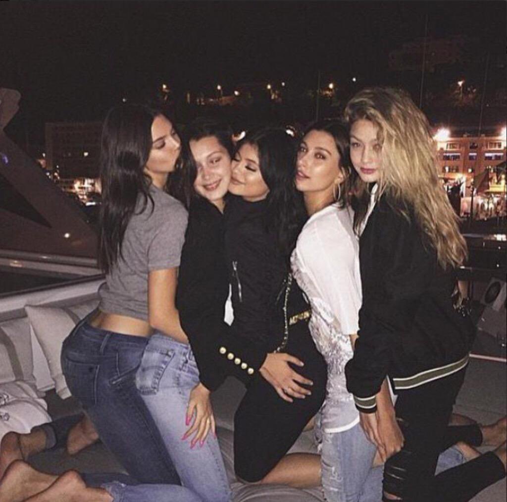 The one time the plans made it out of the group chat 😂