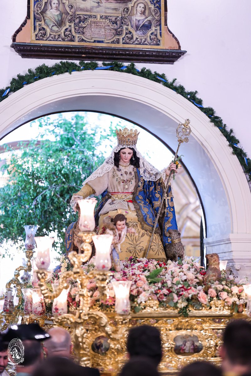 PastoraCapu's tweet photo. #PastoraC24 | Con el himno nacional finaliza la Solemne y Gloriosa procesión de la Divina Pastora de las Almas Coronada.

🕢 00:55
📍Iglesia del Convento de Capuchinos https://t.co/MXOrd2gQzL