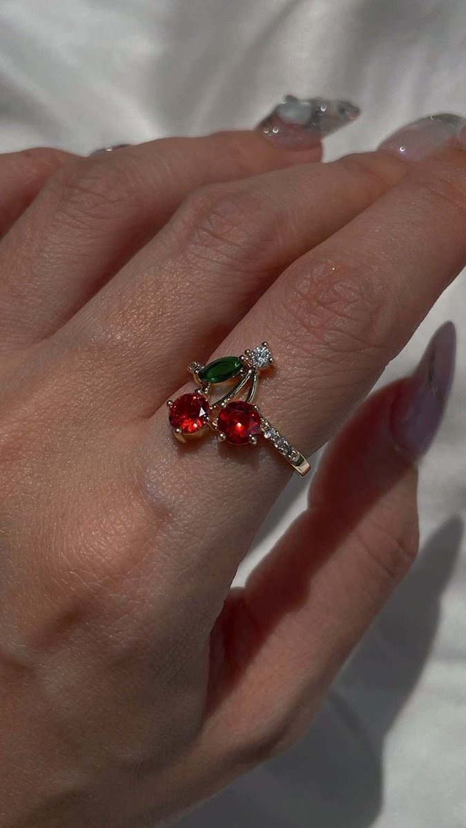 Cherry ring 🍒