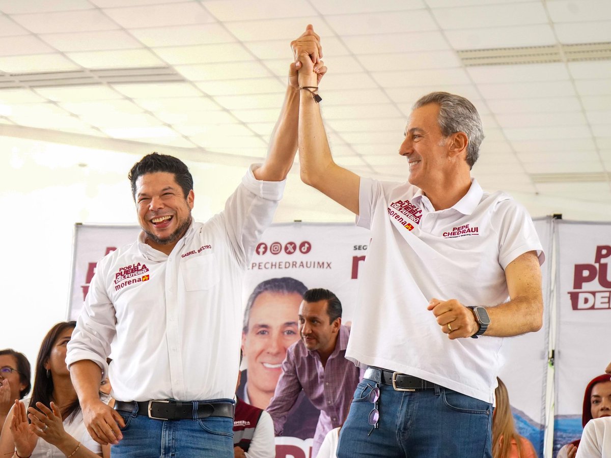 pepechedrauimx's tweet photo. ¡Nuestro #EquipoGanador está listo para la victoria!👊🏼

Agradezco a nuestro Coordinador de Campaña @Biestro, a la militancia de MORENA, a todas y todos los líderes que fortalecen este gran proyecto.

Con el respaldo de la ciudadanía, este 2 de Junio la #PueblaDelFuturo será una realidad.

#VotaTodoMorena🙌🏼