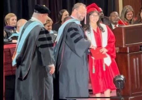 It was an honor for @theclevelandway being asked to step in and hand this young lady her diploma. I was the older siblings' principal and gave them theirs. I honored mom's request. Proud to be CISD Superintendent. @ClevelandISDTX #just4kids #indianpride