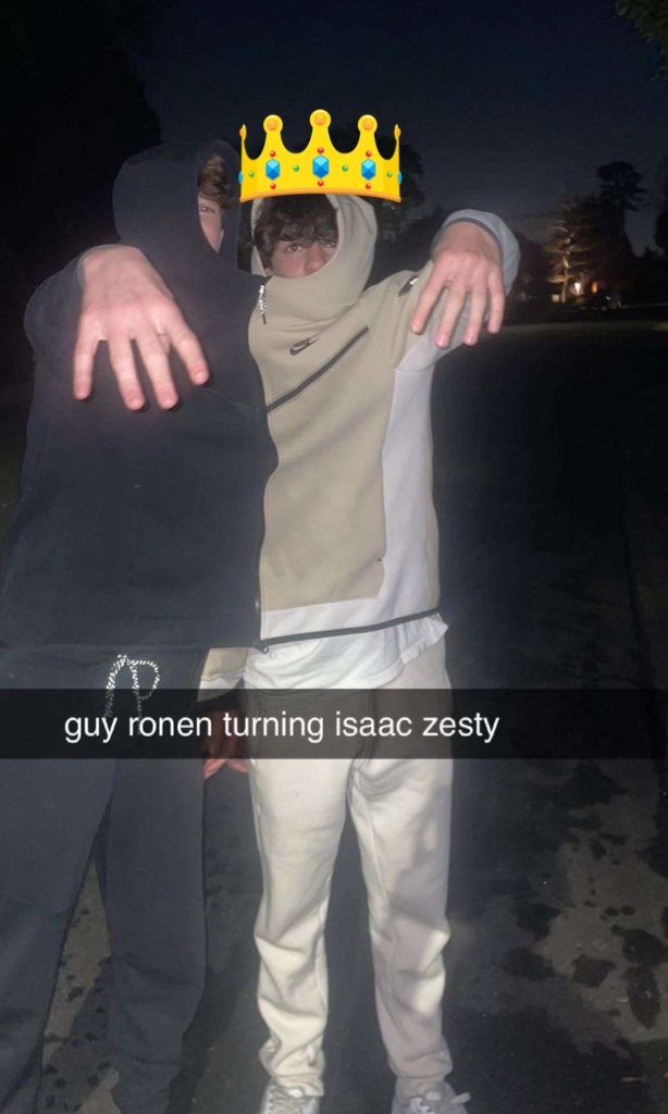 manlymenofsiwi's tweet photo. Why did the chicken burn his Nike tech?

Cuz he saw our 38th Sopher Isaac Telly wear his for the 549th day in a row🤪

Seriously tho sopher is an extremely important position and Isaac couldn’t be more excited!!!! https://t.co/QE9XCxDH9U