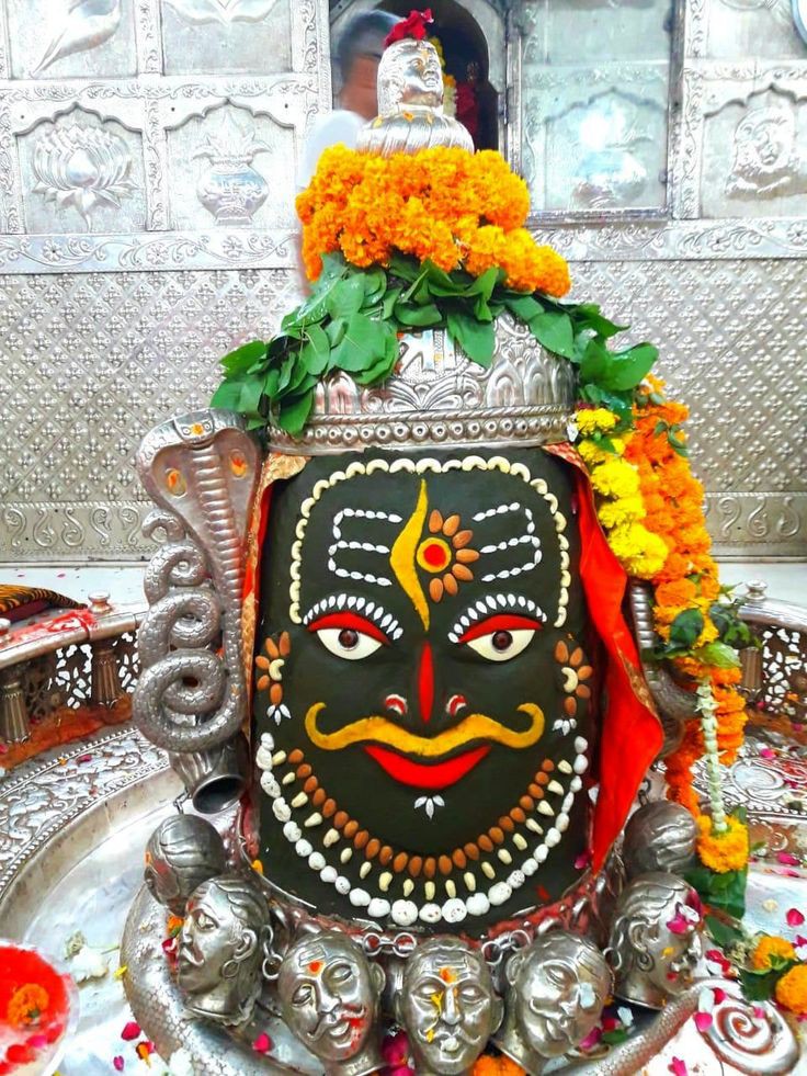 #Mahakaal, or #Mahakaleshwar, refers to the Mahakaleshwar #Jyotirlinga, one of the twelve sacred Jyotirlingas dedicated to Lord #Shiva. Located in #Ujjain, #MadhyaPradesh, the temple is renowned for its distinct south-facing idol, believed to be Swayambhu (self-manifested). It is