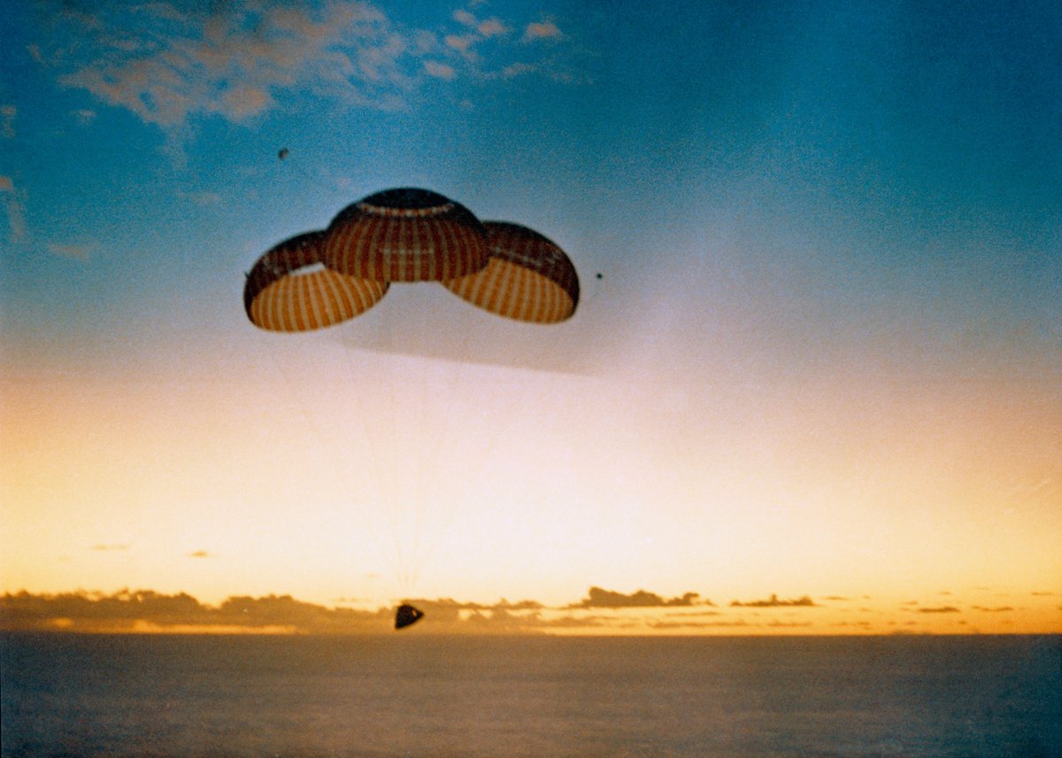 Sunset Splashdown ☀️ The Apollo 10 spacecraft, with astronauts Thomas P. Stafford, John W. Young and Eugene A. Cernan onboard, landed in the South Pacific #OTD in 1969, concluding a successful eight-day lunar orbit mission.