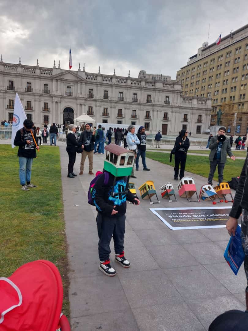 ascenval's tweet image. #DíadelosPatrimonios entregamos una carta al presidente @GabrielBoric expresando preocupación por el estado crítico de los ascensores de #Valparaíso un patrimonio invaluable que se encuentra en peligro debido a la falta de gestión

En este día del patrimonio nada que celebrar