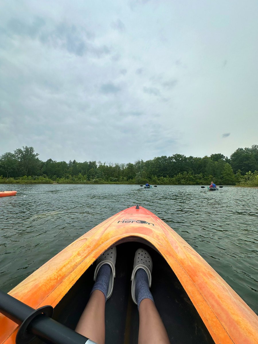 note to self: maybe don’t wear socks when u go kayaking 😃