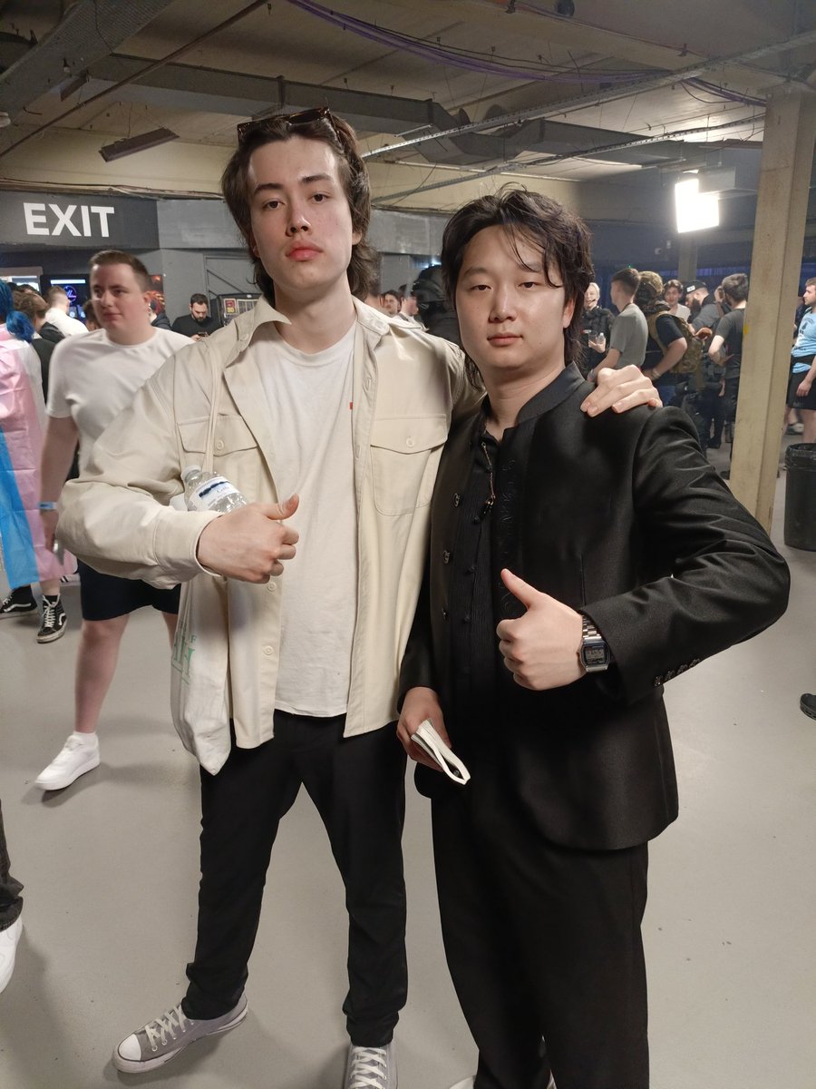 theomckenz tweet media