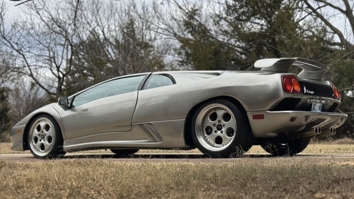 Offered at Mecum Tulsa: 1999 Lamborghini Diablo VT // 5.7L/530 HP V-12 Engine, 5-Speed Manual
 
▪️More info & photos: bit.ly/3ytgZF0
▪️Register to bid: bit.ly/3WSONFJ

#MecumTulsa #Mecum #MecumAuctions #WhereTheCarsAre #MecumOnMotorTrend