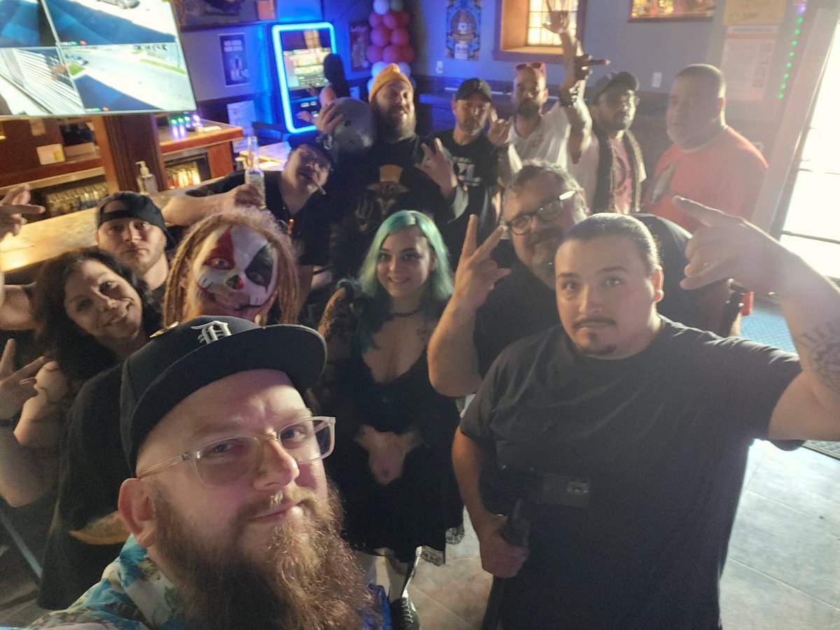 Had an incredible day filming for my new video "We Out Here" with <a href="/THEREALROXTV/">RoX-Tv</a> and some of my awesome friends