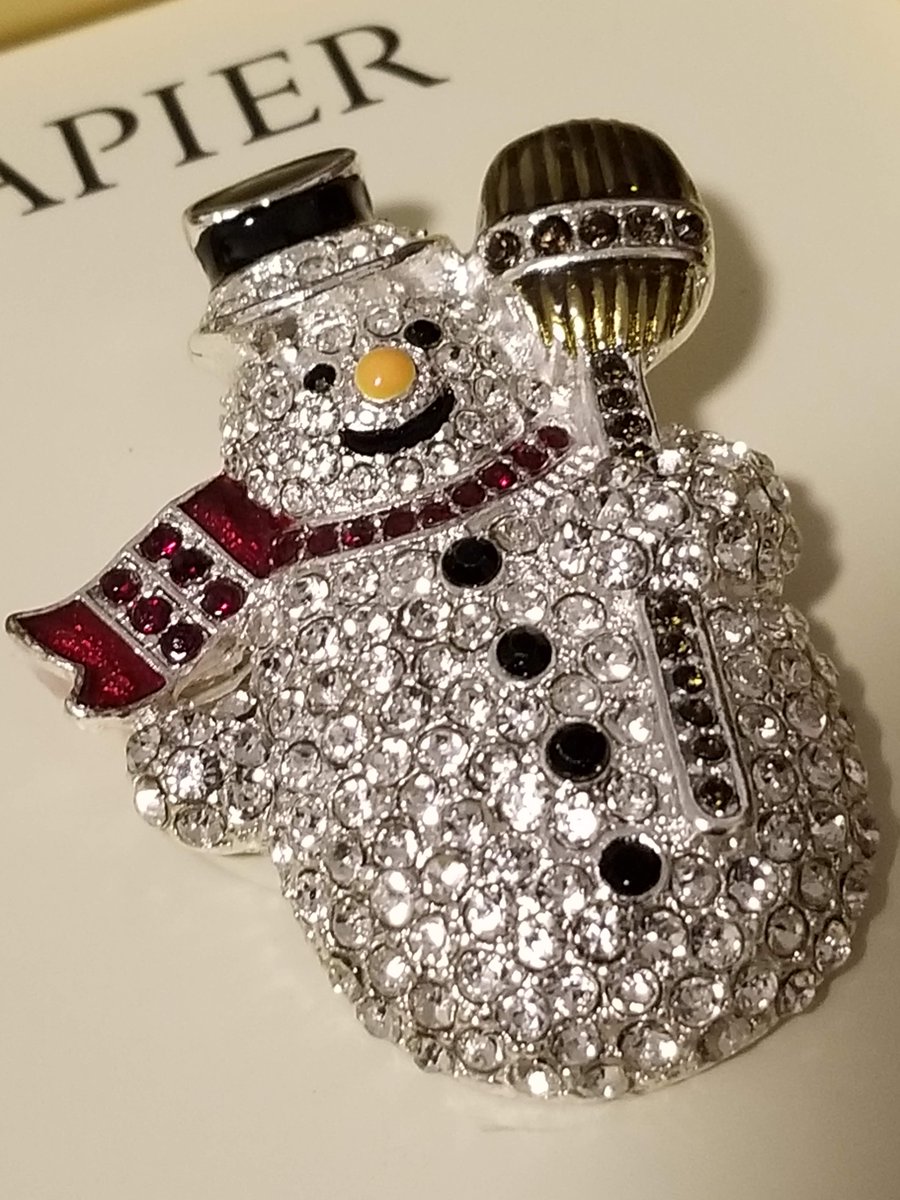 GLITZY GIFT #PaveRhinestones Snowman #NAPIER Brooch #Crystals #EnamelJewelry #LapelPin NEW Gift Box FREE SHIP #snowman #snowmen #holidaygifts #uniquegifts #giftsforher #snowlovergift #rhinestonejewelry #crystals #rhinestones #ebayfinds #giftidea ebay.com/itm/2668321089… #eBay