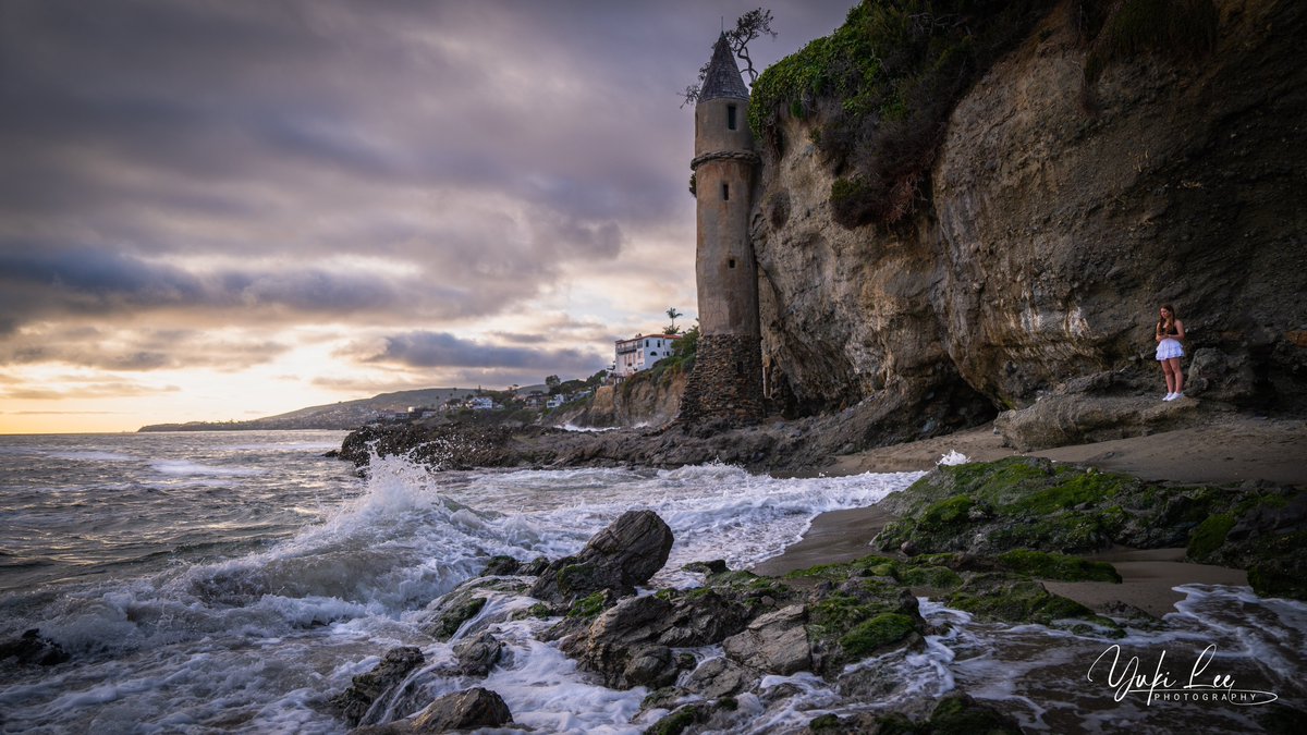 Keep it simple in photography… Me: Naw…let’s find the beauty in complexity. I like to see a story unfold within a photo. #NikonCreators @LagunaArtMuseum @lagunabeachmag #beach