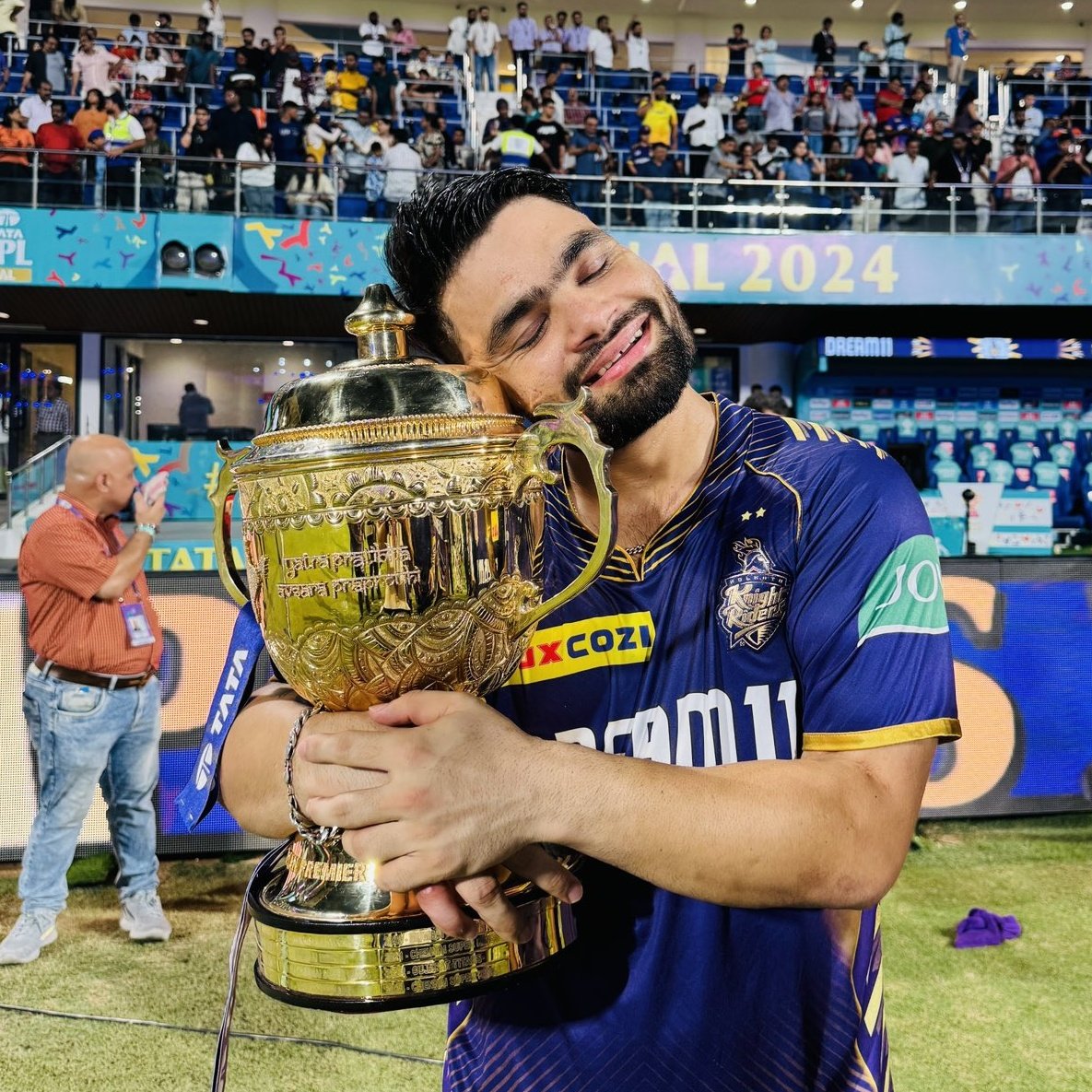 #NewProfilePic #KKR #AmiKKR #RinkuSingh #IPLChampions #IPL2024 #KorboLorboJeetboRe