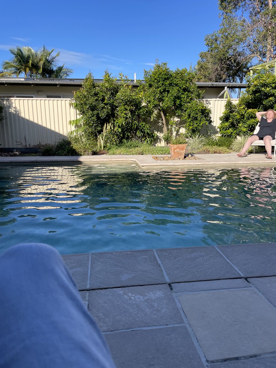 Just us Brits by the pool, Aussies inside, to cold for them outside. ☀️🥶