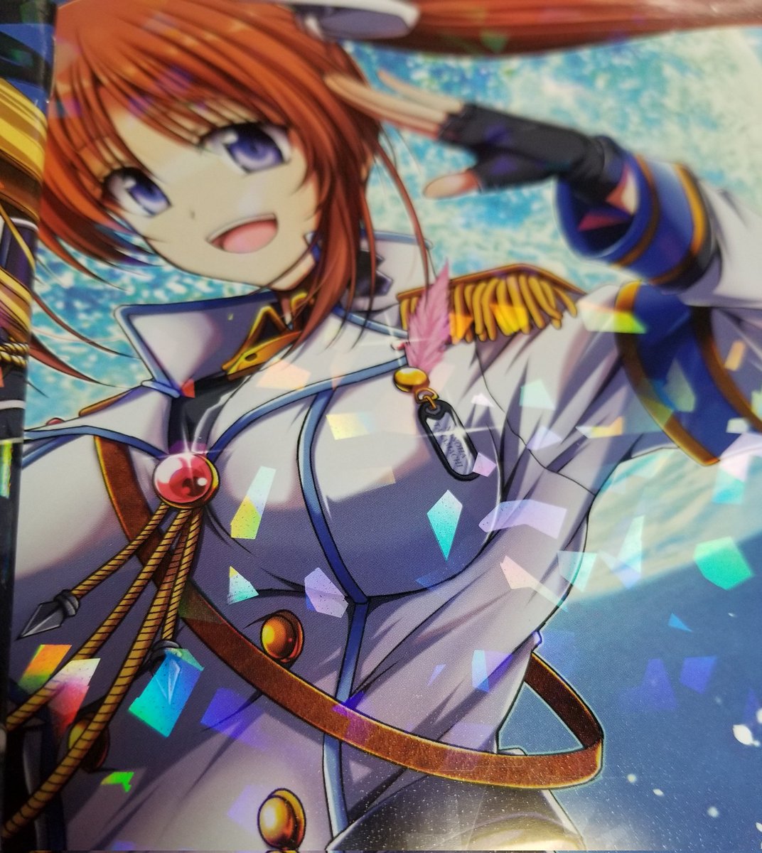 フェイト・テスタロッサ ,高町なのは 「新刊できあがってきたよーwすんげぇキラキラしてるーw(ノ≧∀≦)ノスマホが古くて」|サンぽん＠東京🍺🍻🍻のイラスト