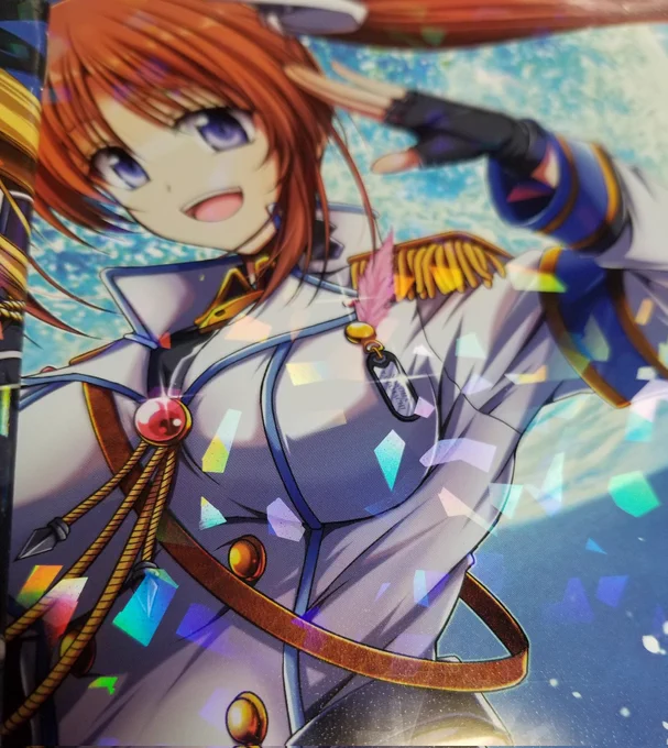 新刊できあがってきたよーwすんげぇキラキラしてるーw(ノ≧∀≦)ノスマホが古くて画質ガッカリなのは許してくれ……#リリマジ37 
