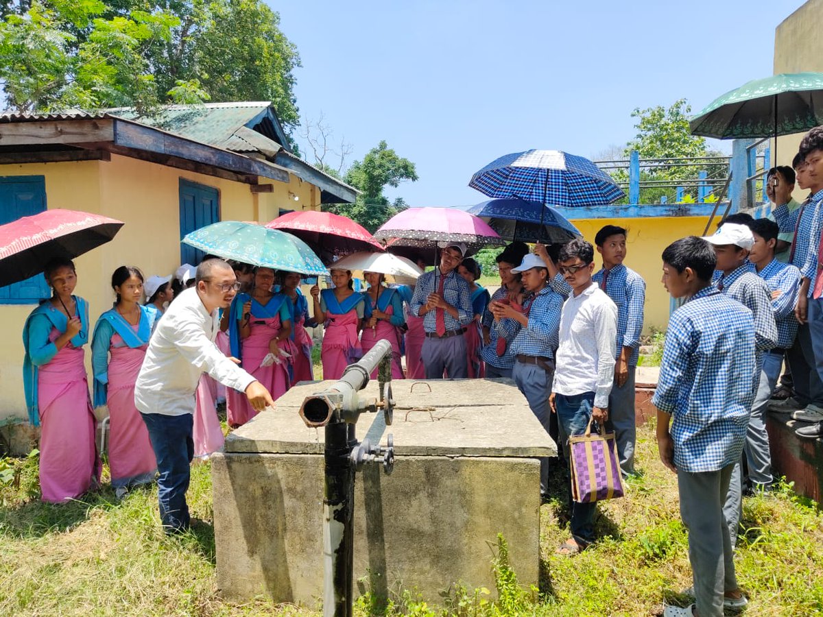 On Saturday, 25th May, the scheme visit cum demonstration program for Jaldoots was at Balajan Tinali PWSS under the program of Jalshala Phase II which conducted at Gaurang High school on 22nd May, 2024.

The program was successfully conducted by District IEC Coordinator along