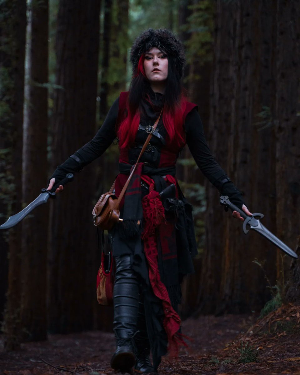 привет 

Recently, I had an amazing experience of shooting my beloved Larp Character, Aaliyah, known as The Sparrow.

📷: IG:  @//simons.loveable.photos

#larp #larping #fantasy #swordcraft #booktok