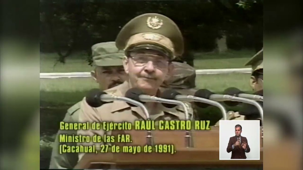 1991: Preside Fidel acto de homenaje al último grupo de combatientes internacionalistas que regresó de Angola, con lo que concluyó la victoriosa Operación Carlota. Raúl resumió el acto. #CubaViveEnSuHistoria #Jatibonico #SanctiSpíritusEnMarcha @DeivyPrezMartn1