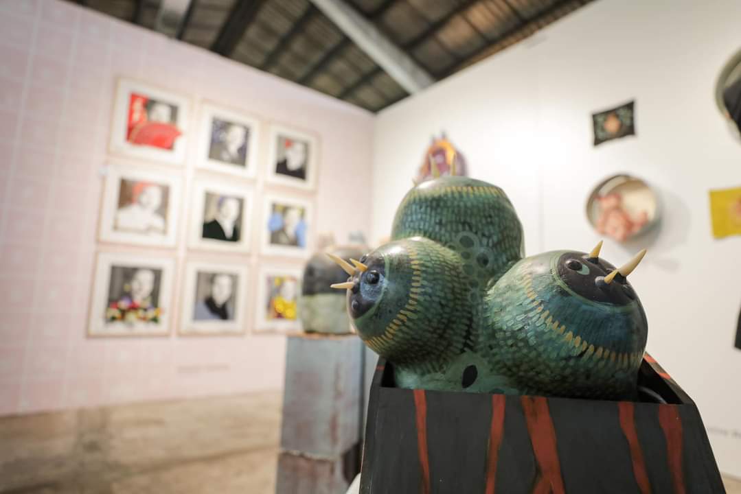 JuaneEBP's tweet photo. 6° edición de #ArteCo! 🖼️🎨 @arteco_ok

Este finde vecinos y turistas pudieron disfrutar la 6ta edición con una gran variedad de artistas locales, nacionales e internacionales, presentaciones de libros, conversatorios, música en vivo, gastronomía, danza ¡y mucho más! 📸 🎶🌮 https://t.co/kE14GAal6Y