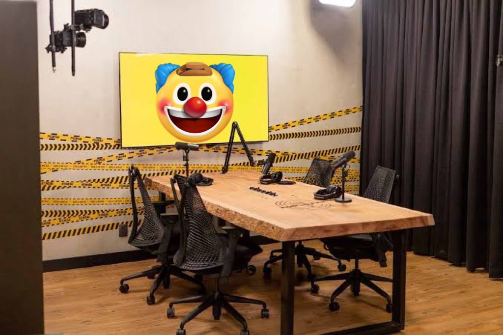 A decadência da mídia

 Antigamente, não tão antigamente, nos anos 80 anos, quando eu ainda era criança, me lembro do meu pai comprar todos os meses a revista Oficina Mecânica e Quatro Rodas, e essa era minha leitura (Me lembro inclusive de um dia eu ter o azar do meu pai ir na