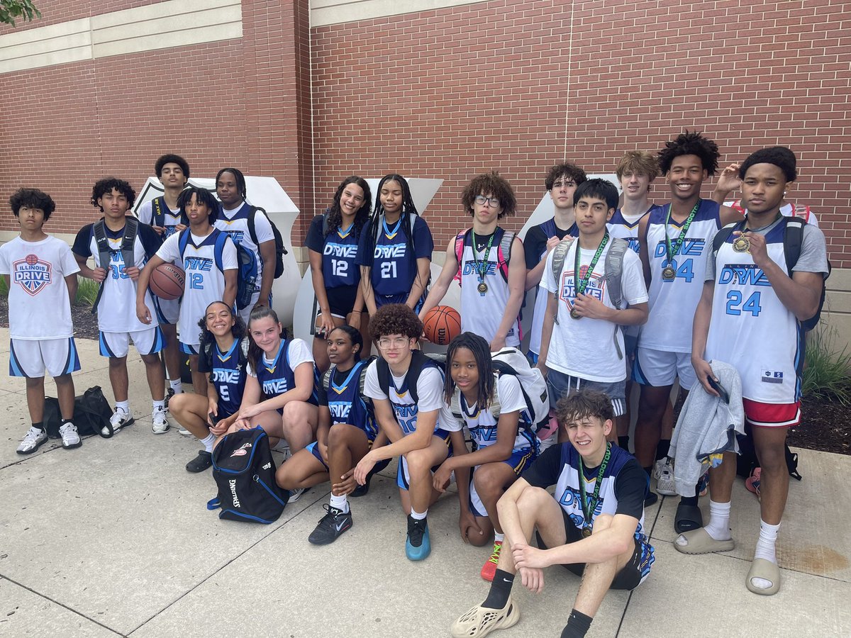 Illinois Drive tweet media