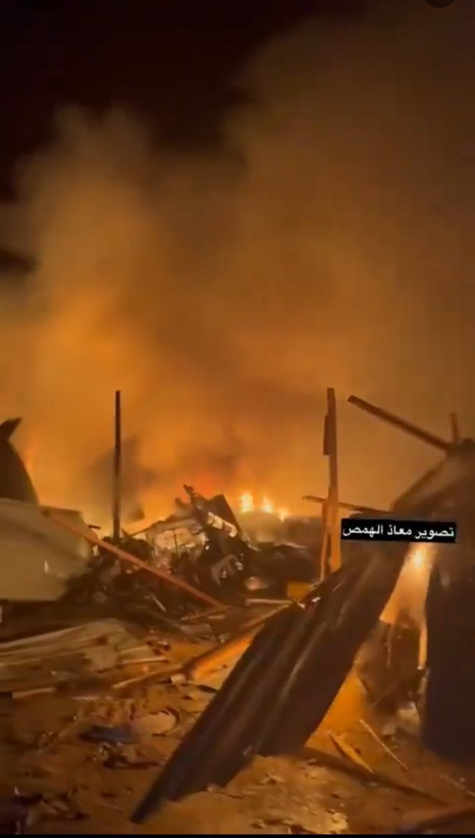 mtracey's tweet photo. It should really be underscored that Rafah is where Gazans were *instructed to flee* for safe harbor. Now: https://t.co/ecXkRHVxxO