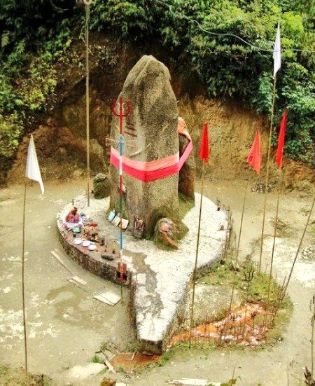 14. Sidheshvar Nath Mandir,
 Ziro, ArunachalPradesh

Large Shivling with water flowing from its base.