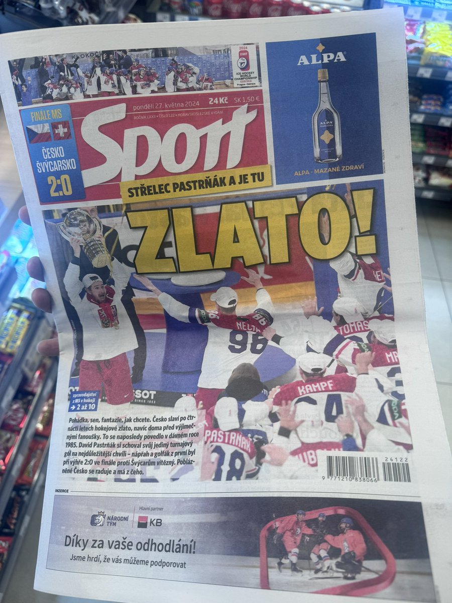 mchwieduk's tweet photo. W czeskiej poniedziałkowej prasie temat może być tylko jeden 🥇🏆✌️🔥 https://t.co/9Mx1GvMq7w