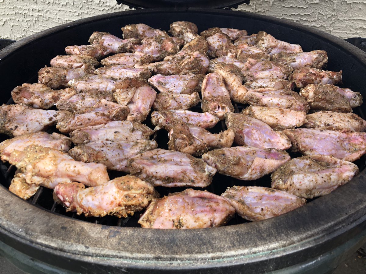 KennyDWallace's tweet photo. Big Green Egg wings. You would have loved them.
#BigGreenEgg @BigGreenEgg @BGECanada #wings #YYC #Calgary #AlbertaBBQ #LowAndSlow #BBQ #BBQLife #BBQLove #BBQAF https://t.co/tjkg1AB85z