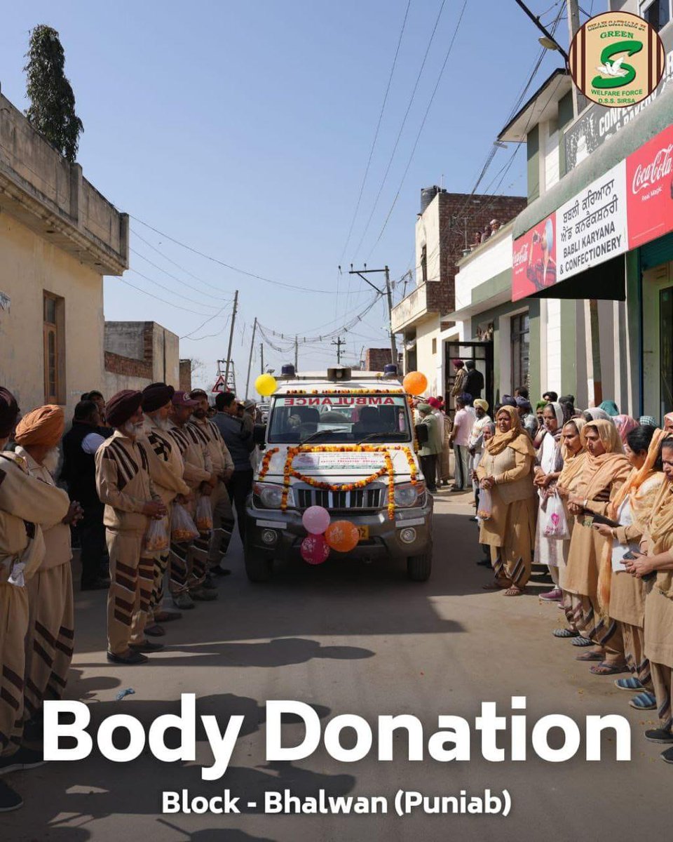 Jaiya_Thakur07's tweet photo. To encourage the masses in serving humanity even after death, posthumous body and organ donation is one of the welfare works carried on by Dera Sacha Sauda volunteers under the guidance of Ram Rahim Ji. #LiveAfterDeath https://t.co/v1I28GHHMX