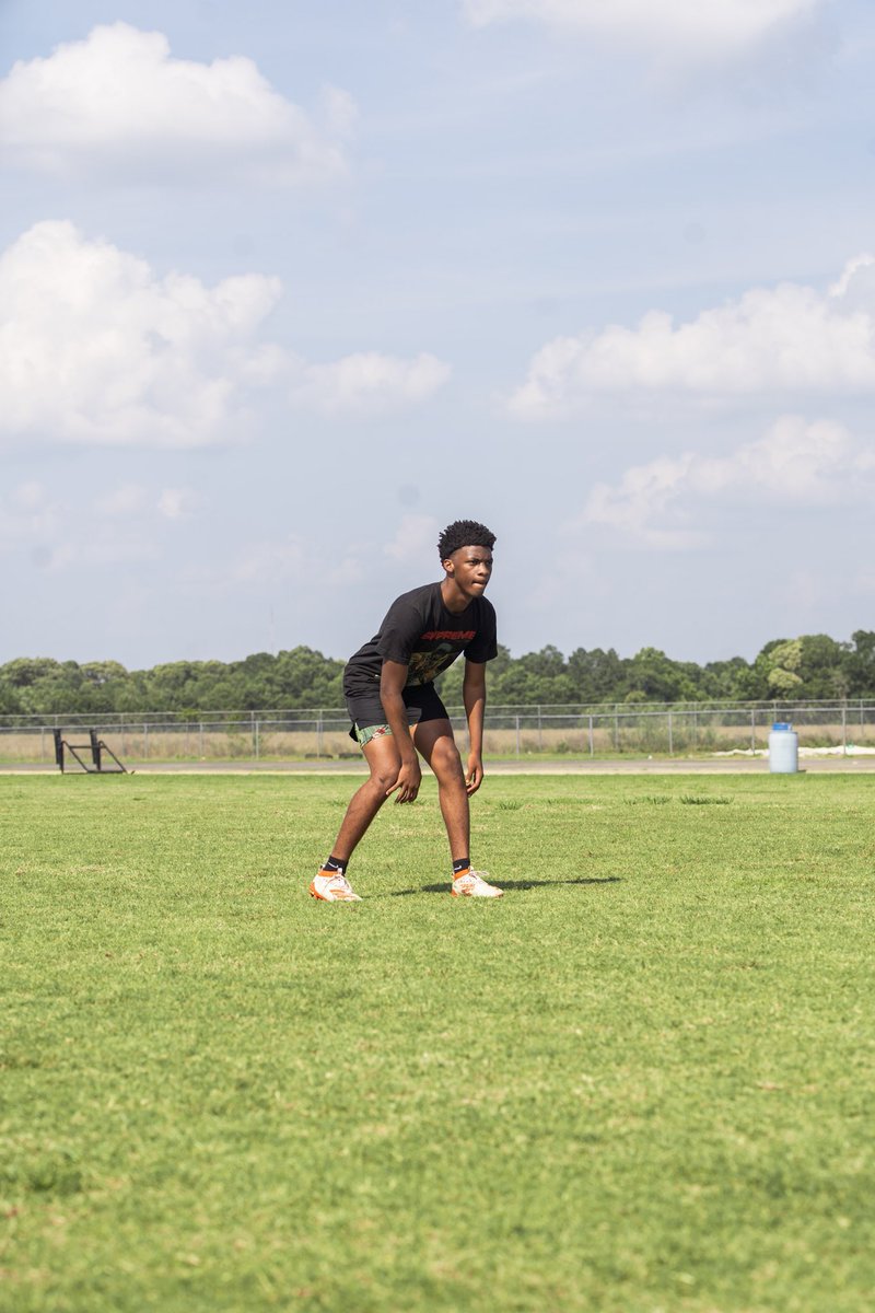 XavierLott11's tweet photo. locked in @MovalFootball  #FreshmanSzn https://t.co/idnG0Aecxy