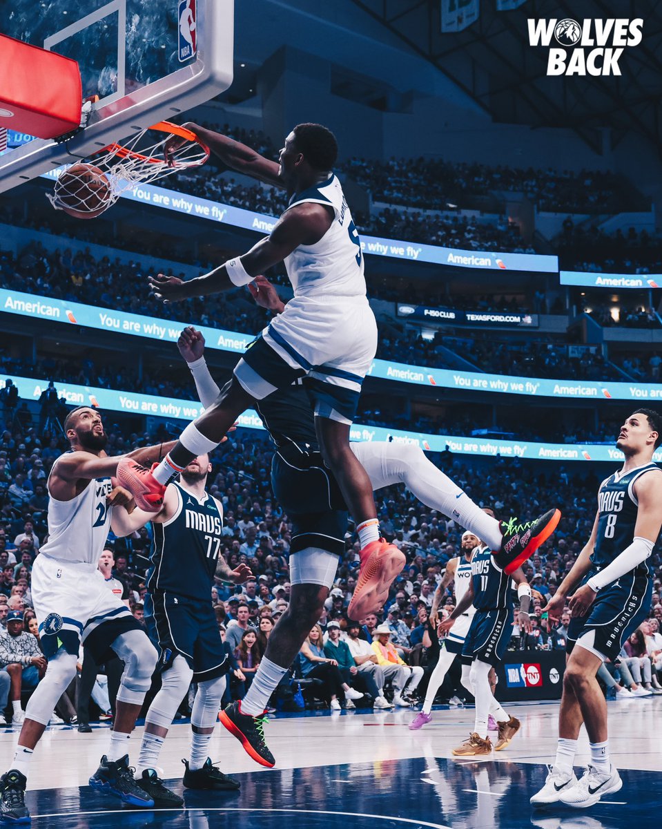 THIS ANGLE IS UNREAL. 📸