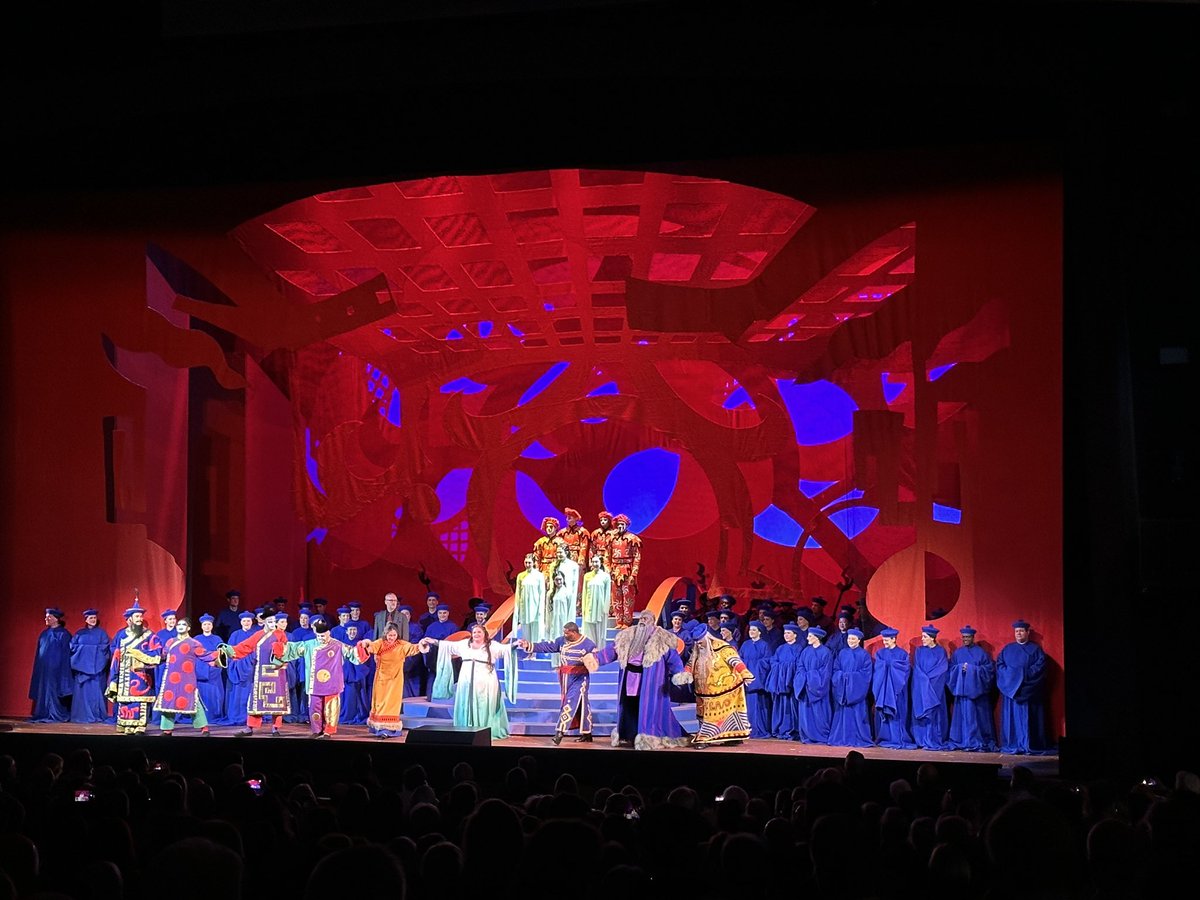 MJuricaCBS47's tweet photo. John did fabulous in Turandot with @LAOpera today! So happy he got to come out and watch the third act with me! #laopera #laoperaturandot #childrenschorus #proudmom #opera @MusicCenterLA https://t.co/9rgJ20NNk3