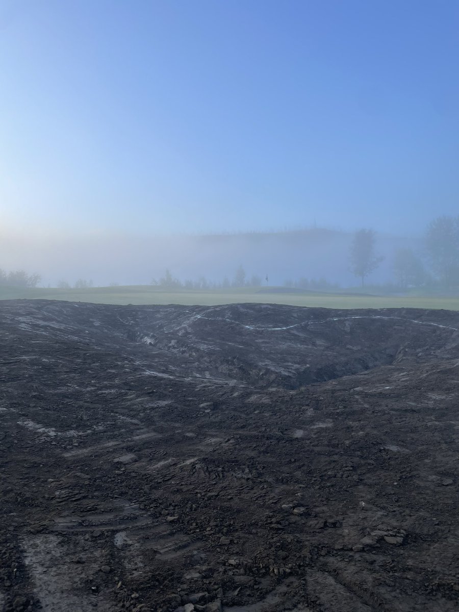 JeffHacior's tweet image. Bunker reno courtesy of @OCGolfDesign on Bear 1 and 2 or for the OG patrons, 10 and 11. Moving on to hole 12 (Bear 3) next week.