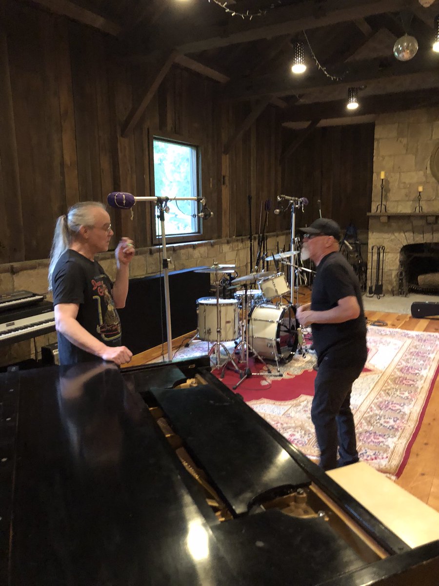 Scat Records tweet media