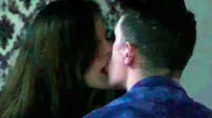 TeresitaSigue's tweet photo. Miralo a #LUIFA, que lindo que está,  ayyyy lo que fue la final de ese GH  en que se enamoraron con  #IvanaIcardi y eran de bandos contrarios, ayyy , fue CINE eso! INOLVIDABLE #GranHermano https://t.co/ww9IauTtl8