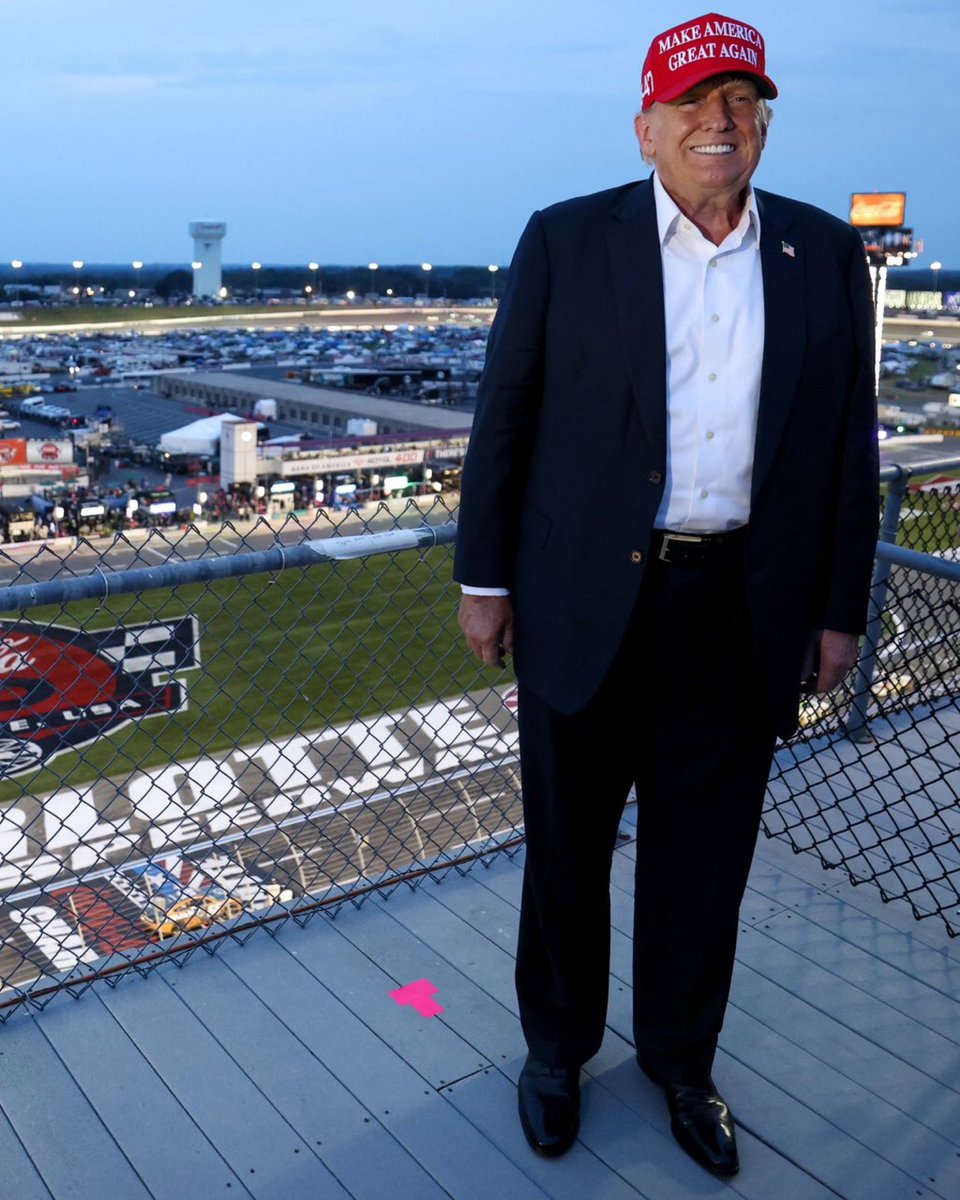 🚨TRUMP MAKES HISTORY AS THE FIRST PRESIDENT IN AMERICAN HISTORY TO ATTEND NASCAR COCA COLA 600! Rightful President Trump honored our fallen heroes and was called 'THE BEST' by Richard Petty. Meanwhile, Joe Biden vacationed. Joe Biden doesn't want you to share this!