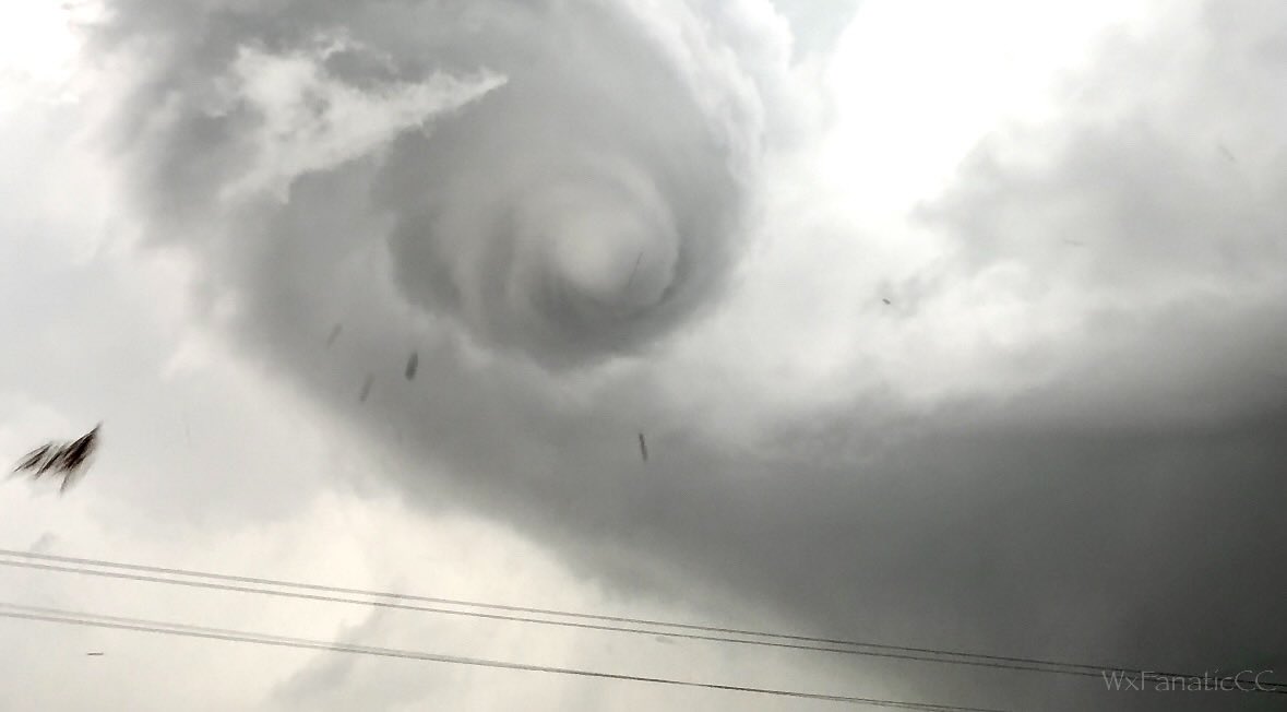 Never forget to look up! As a large wall cloud was churning NE of Windthorst yesterday getting ready to drop a tornado, a button funnel was making brief ground contact along Highway 25 just west of town. It really rocked the car. #txwx