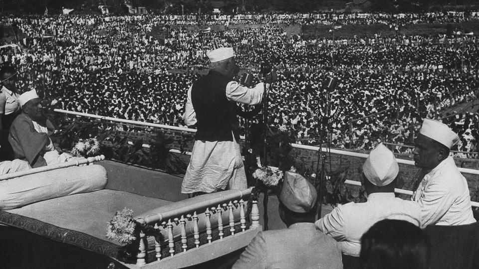 आधुनिक भारत के शिल्पकार, देश के प्रथम प्रधानमंत्री, पंडित जवाहरलाल नेहरू जी की पुण्यतिथि पर उन्हें सादर नमन
#Architect #ModernIndia #GreatLeader #FreedomMovement