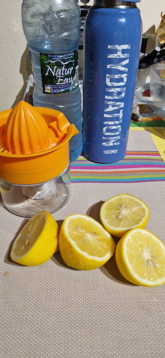 My water for workout and fasting is ready! 
We are ready Monday!!!!💪😎🏋‍♀️
#IntermittentFasting
#Crossfit
#HealthyHabits 
#morningroutine
