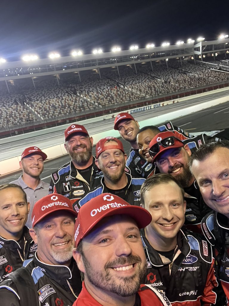 First 600✅ top10 ✅ stage points✅ 4 team is having a blast! Thank you @Overstock @StewartHaasRcng @FordPerformance @RodneyChilders4