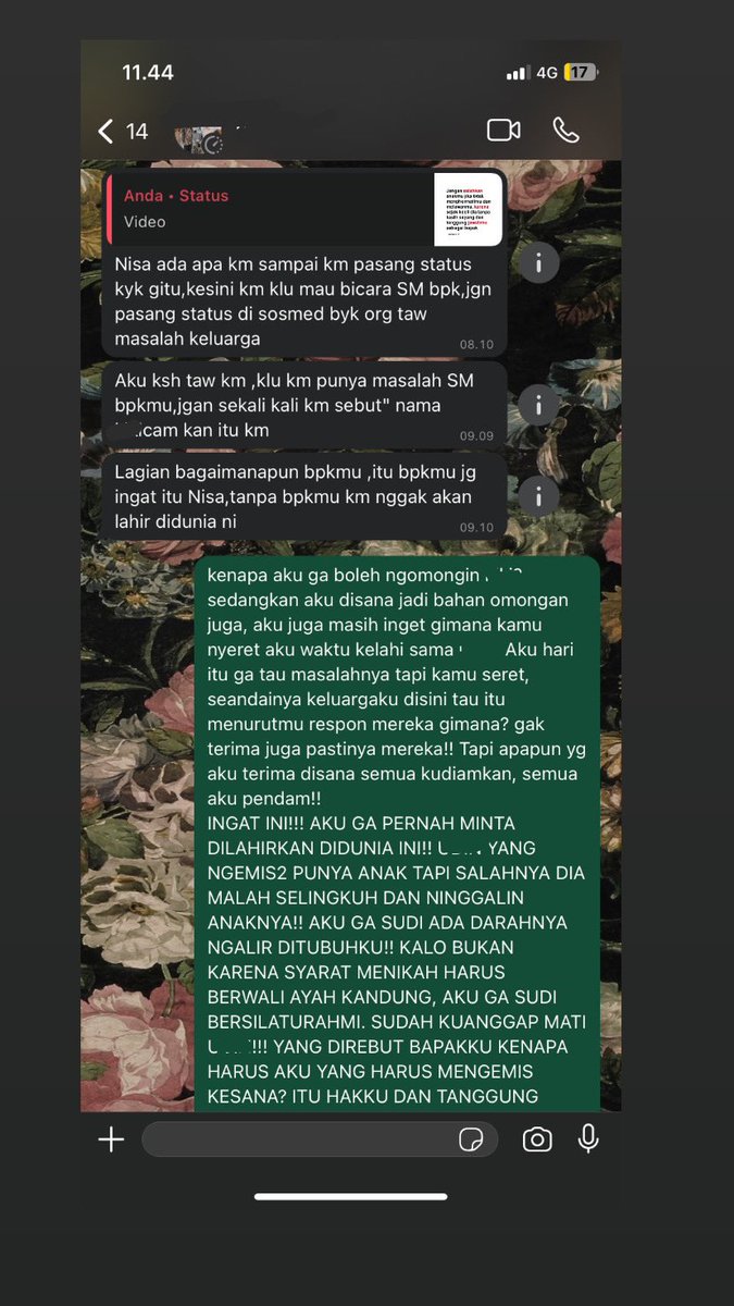 acasisilain's tweet photo. PLISSS TOLONG BILANG KALO AKU HEBATTTT DAN BERANIII!! 14TAHUN AKU BARU BISA BERONTAK KARENA 1 KALIMAT KELUAR DARI MULUT BAPAKKU, AKHIRNYA BEBAN DIHATIKU SUDAH KULEPAS https://t.co/uV4bbwX4hm