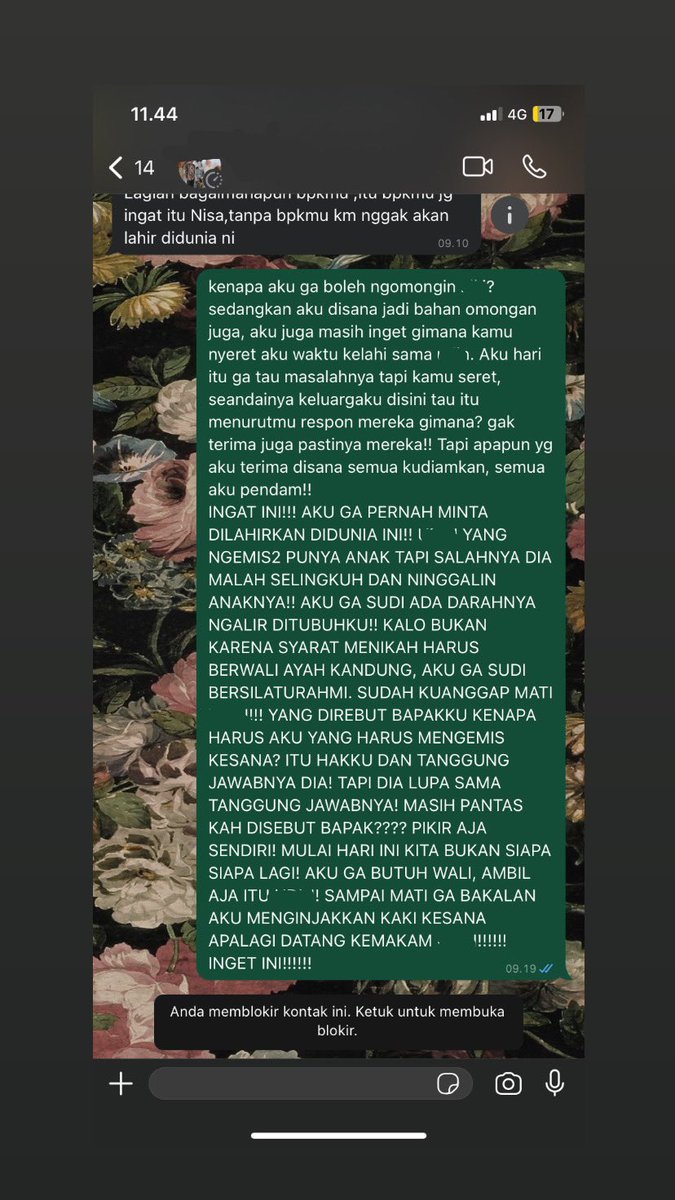 acasisilain's tweet photo. PLISSS TOLONG BILANG KALO AKU HEBATTTT DAN BERANIII!! 14TAHUN AKU BARU BISA BERONTAK KARENA 1 KALIMAT KELUAR DARI MULUT BAPAKKU, AKHIRNYA BEBAN DIHATIKU SUDAH KULEPAS https://t.co/uV4bbwX4hm