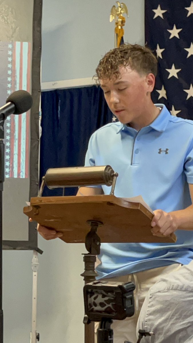 @daniellejanik My Honor Danielle. My grandson was nominated to read his essay on Honoring Our Fallen at their local VFW. He did his on a Naval Seal killed in Afghanistan. What a Meaningful ceremony. His school really appreciates Veterans.